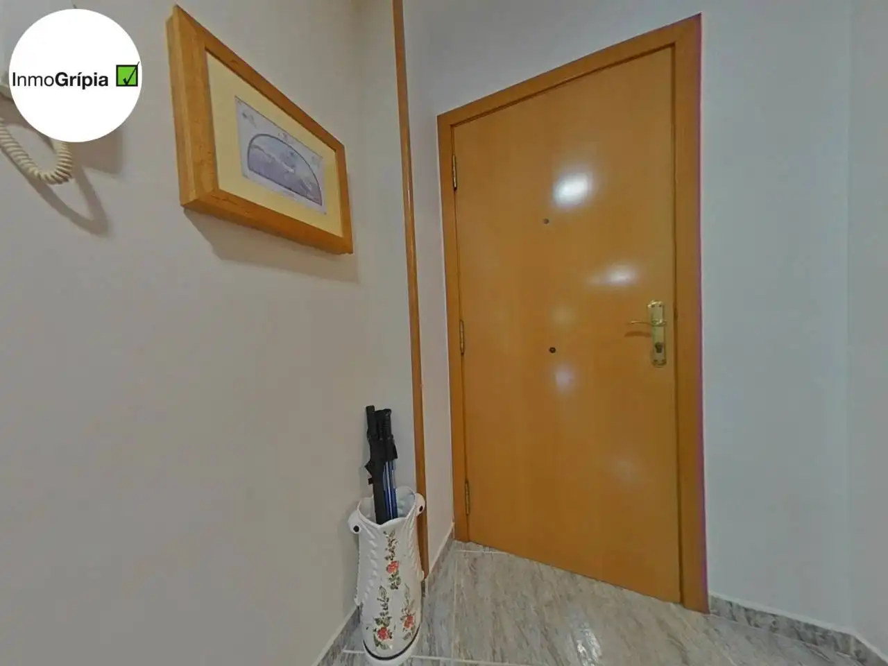 Flat for sale in Terrassa  with Air Conditioner and Terrace