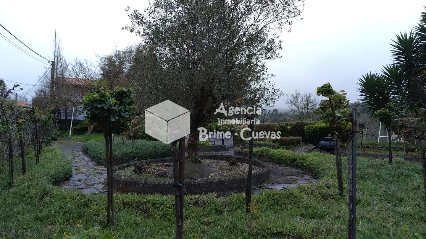 Country homes for sale in Caravia  with Private garden and Terrace