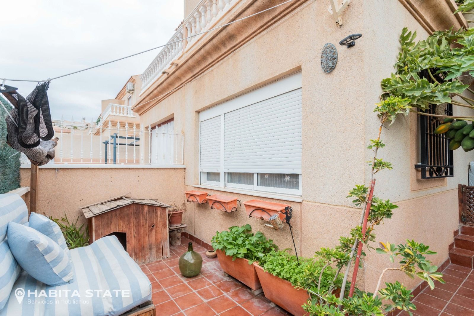 Exterior view of Single-family semi-detached for sale in Huércal de Almería  with Private garden, Furnished and Oven