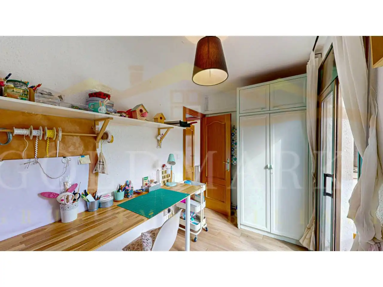 Habitación de Casa o chalet en venta en Corbera de Llobregat con Aire acondicionado, Calefacción y Jardín privado