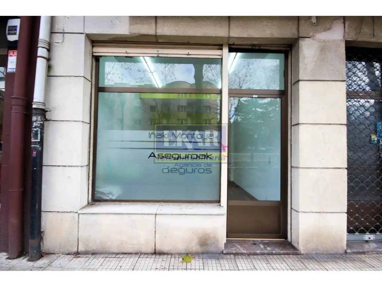 Business premises for sale in Calle Dunboa 4, imagen 2