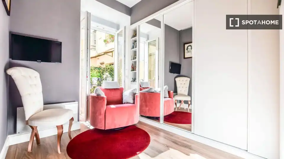 Schlafzimmer von Wohnungen zur untervermieten in Madrid mit Klimaanlage, Heizung und Terrasse