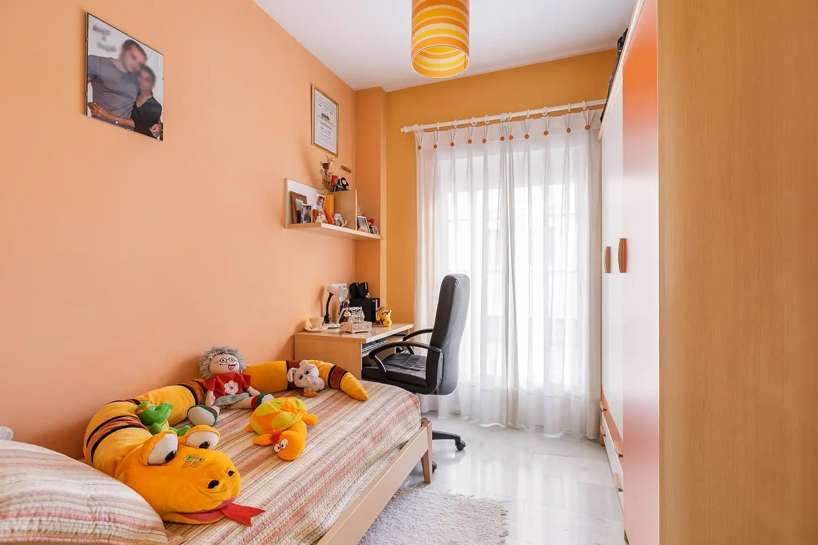 Bedroom of Houses for sale in Granada  with Terrace and Storage room