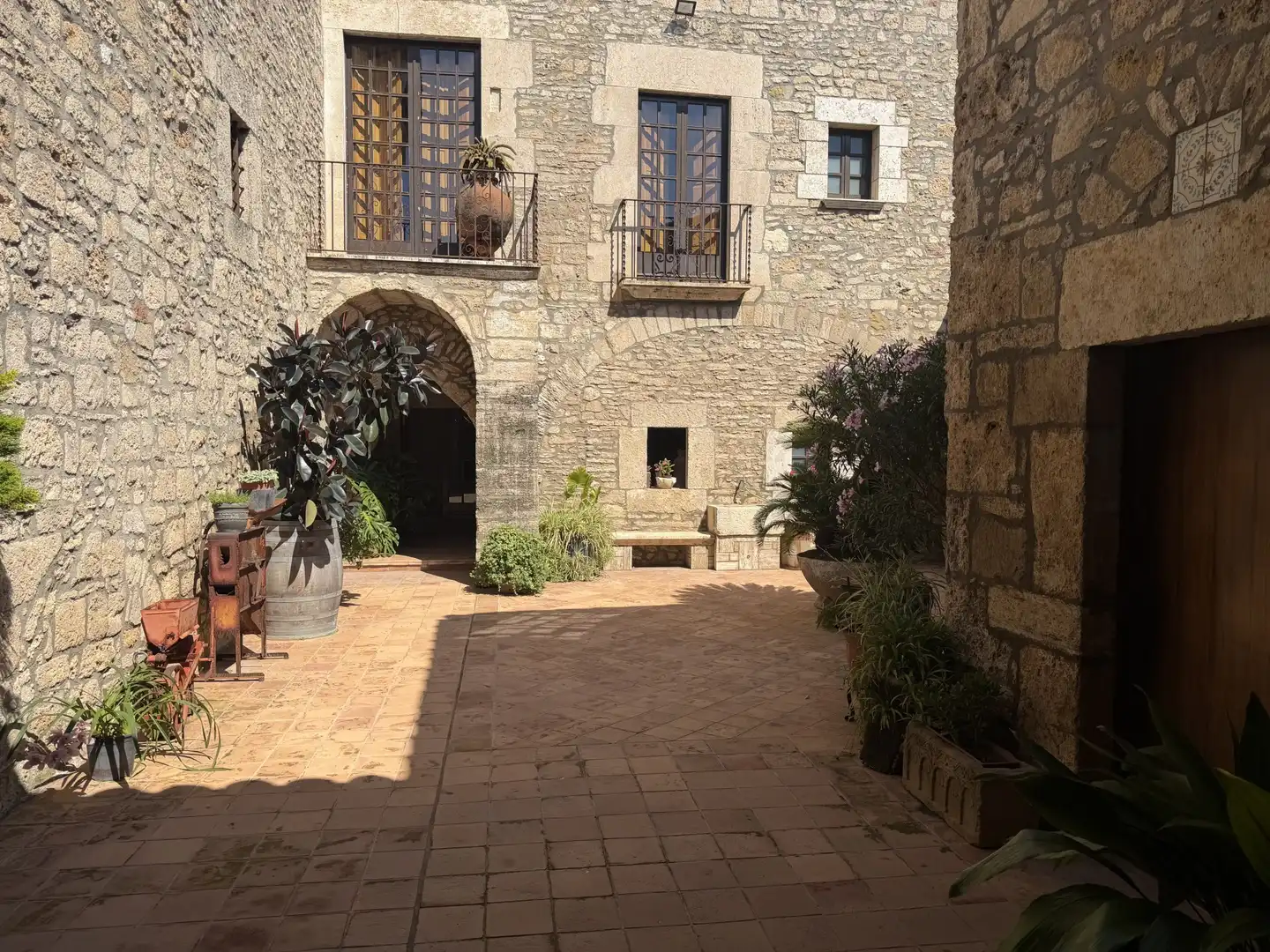 Finca rústica en venda en Banyoles amb Calefacció, Terrassa i Traster