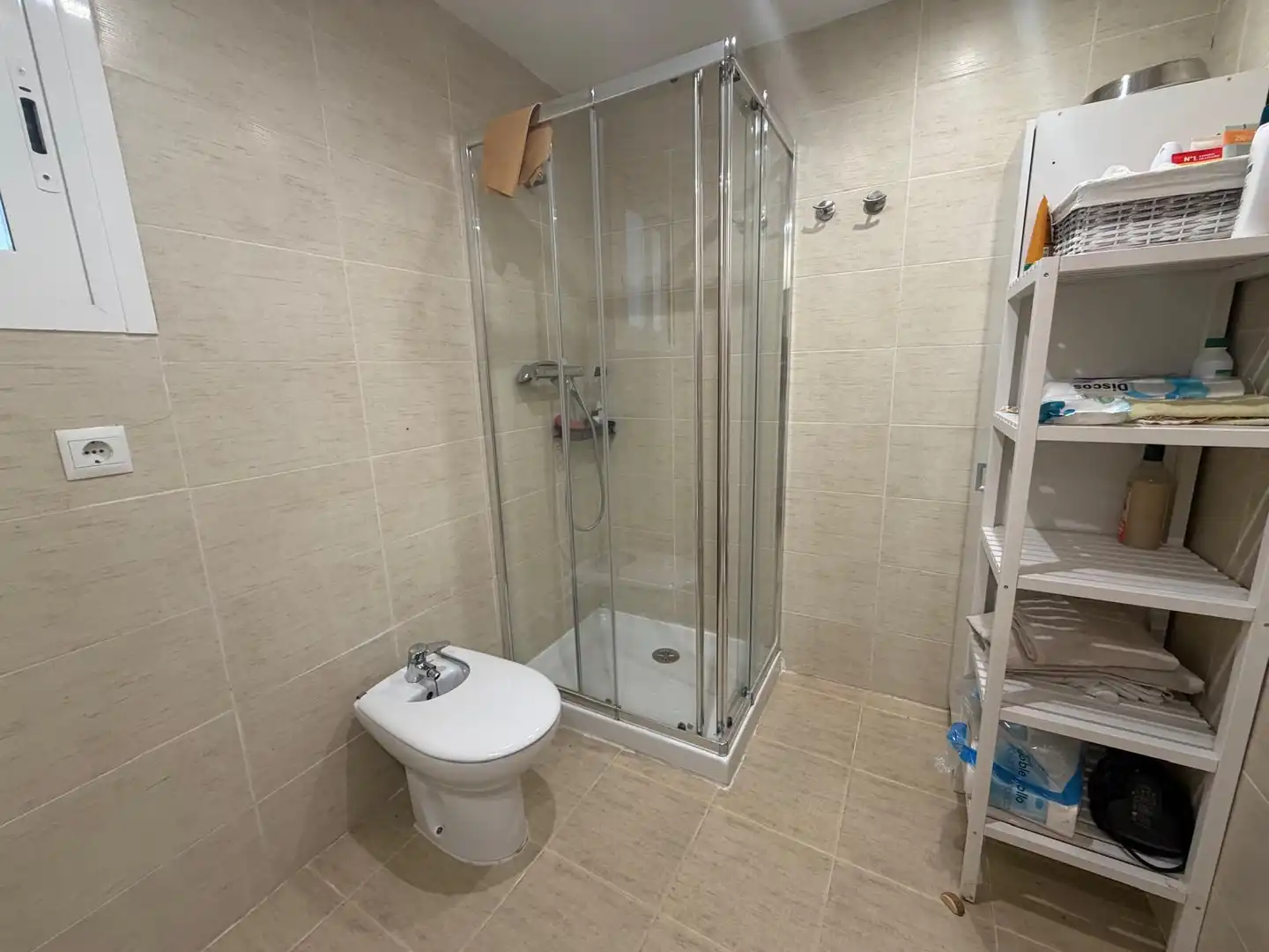 Badezimmer von Wohnung zur Miete in Moncofa mit Klimaanlage, Möbliert und Ofen