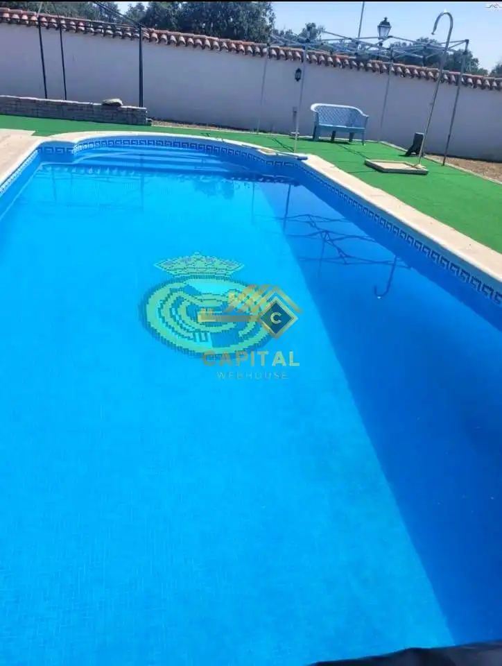 Piscina de Casa o xalet en venda en Villa del Prado amb Traster i Piscina