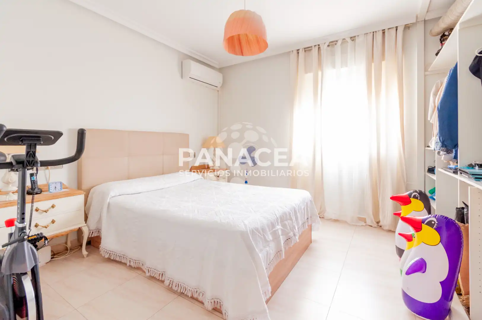 Schlafzimmer von Wohnung zum Verkauf in Roquetas de Mar mit Möbliert, Ofen und Mikrowelle