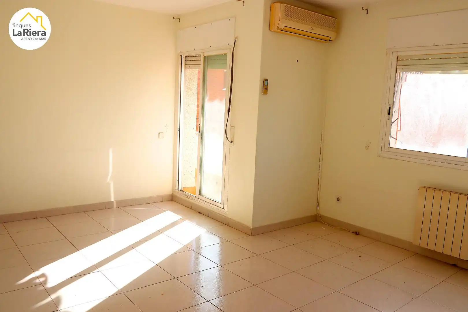 Appartamento con terrazza in vendita a RIERA DEL PARE FITA, imagen 5