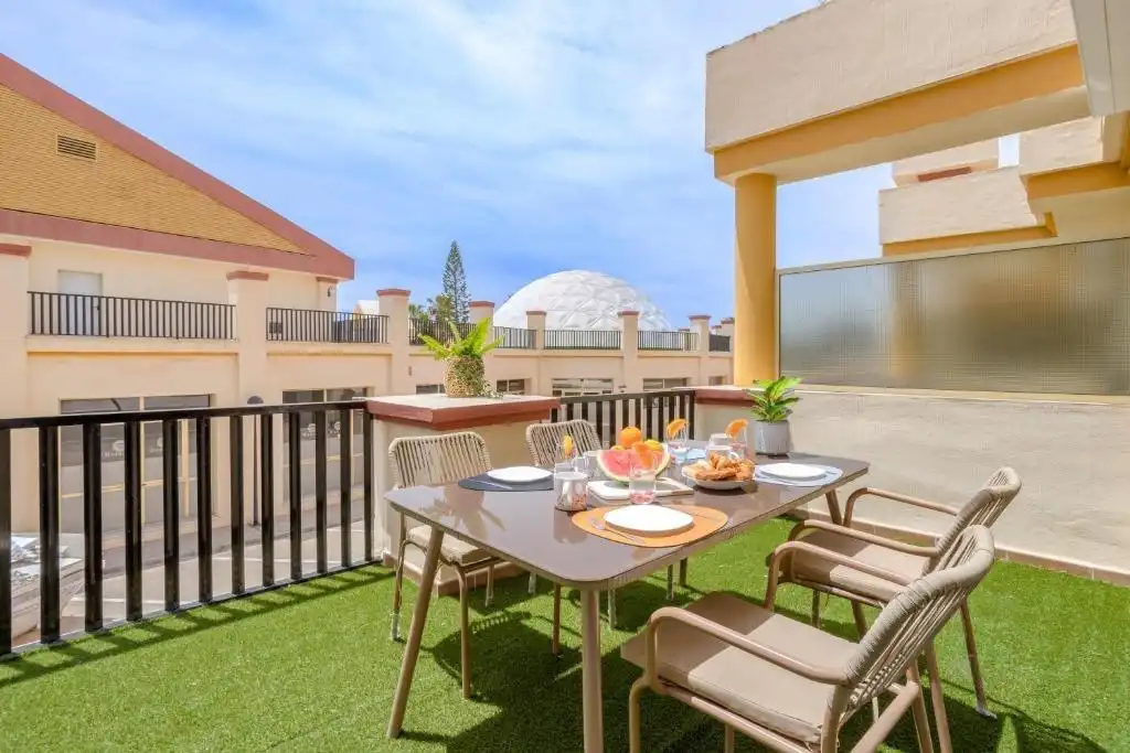 Apartament amb terrassa en venda a Elviria - Cabopino