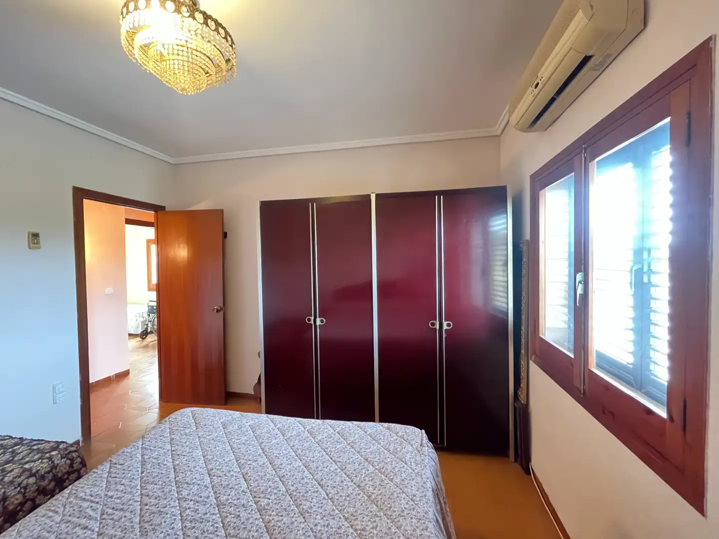 Habitación de Casa o chalet en venta en Sagunto / Sagunt con Jardín privado, Terraza y Trastero