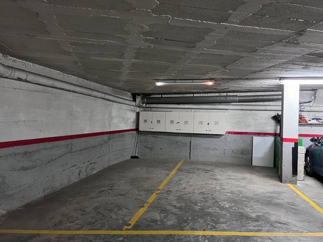 Garaje en Alquiler en Riera Salvet en Vilassar de Dalt