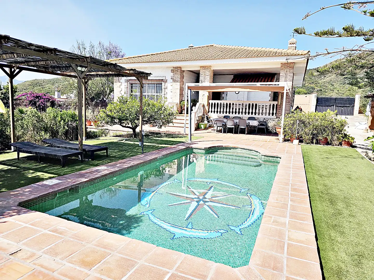 Piscina de Finca rústica en venta en Cártama con Aire acondicionado, Jardín privado y Terraza