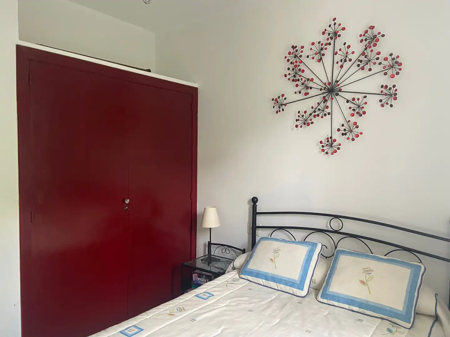 Dormitori de Casa o xalet en venda en Ferrol amb Jardí privat