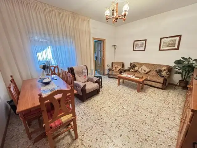 Sala de estar de Casa o chalet en venta en Villamanrique con Terraza, Trastero y Amueblado