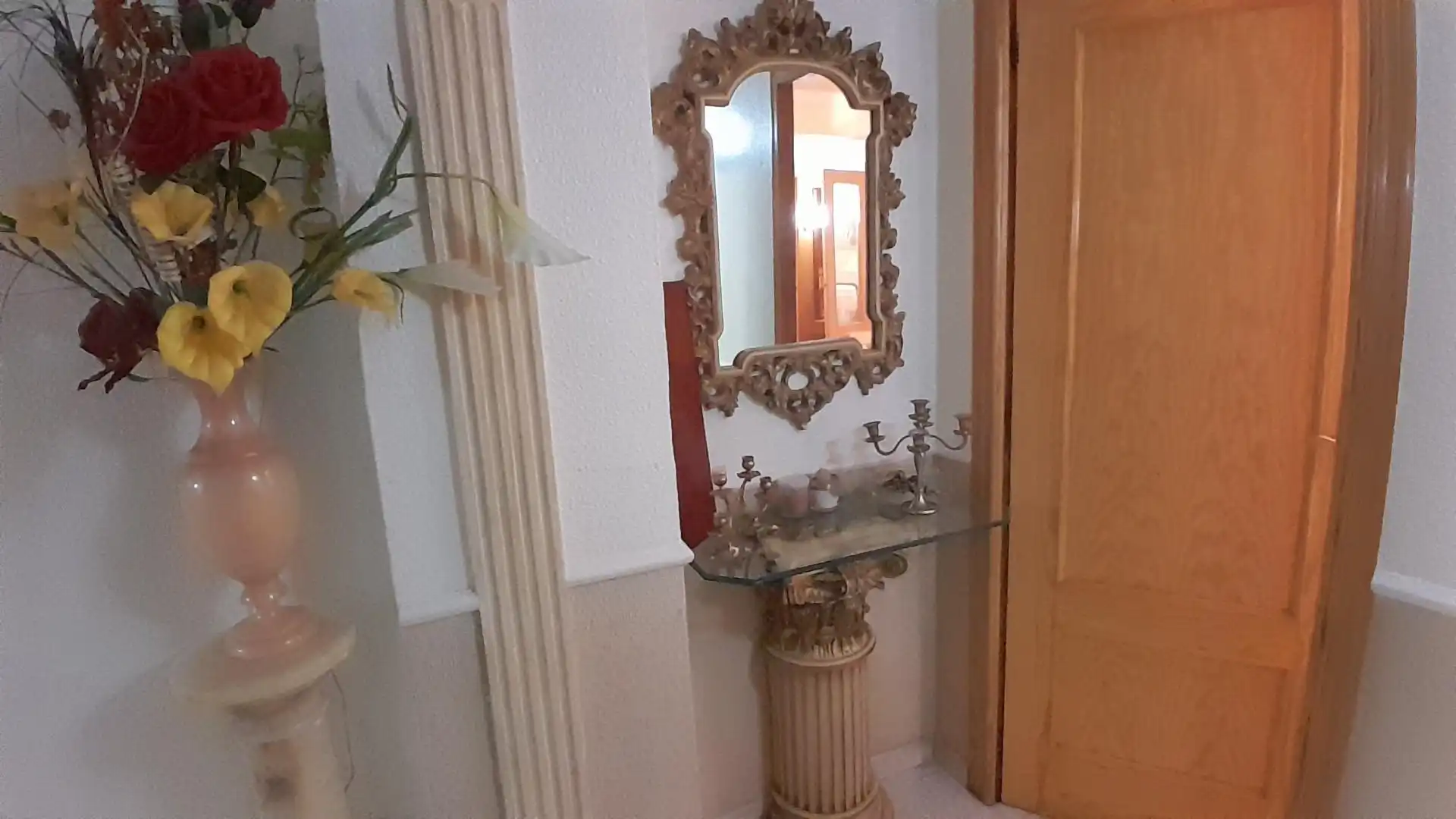 Houses for sale in Yecla  with Air Conditioner, Heating and Terrace