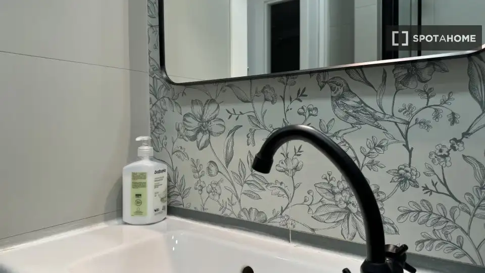 Bany de Apartament per a compartir en Madrid amb Aire condicionat, Calefacció i Terrassa