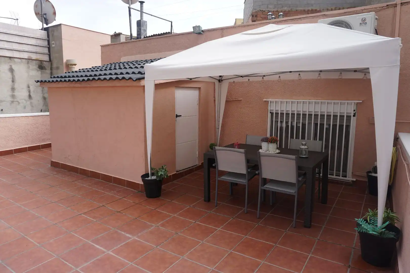 Terraza de Casa o chalet en venta en Sant Vicenç Dels Horts con Aire acondicionado, Calefacción y Terraza