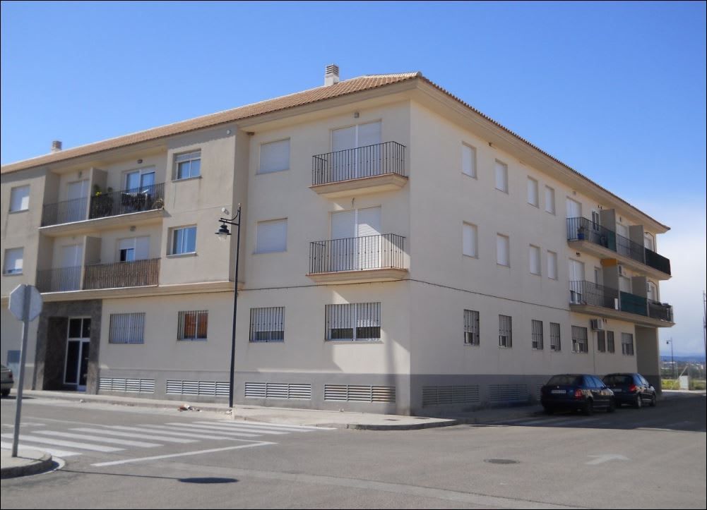 Exterior view of Garage for sale in La Pobla Llarga