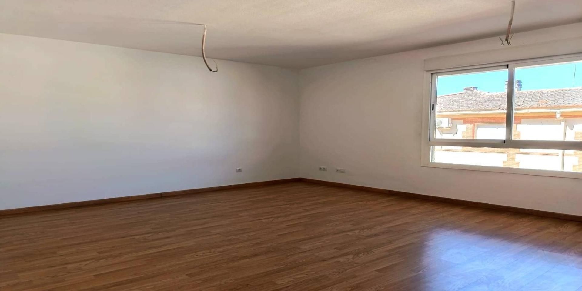 Wohnzimmer von Wohnung zum verkauf in Gerindote