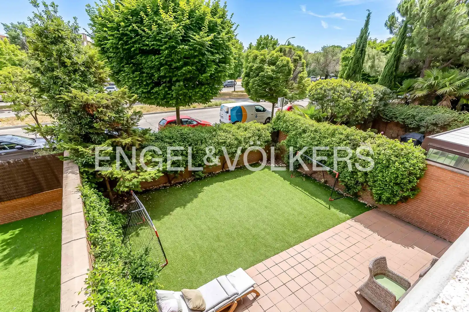 Terraza de Piso en venta en Madrid con Aire acondicionado, Calefacción y Jardín privado