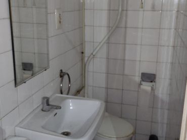 Local comercial en venta en Avinguda del Cedre 43