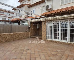 Terrassa de Casa adosada de lloguer en Torrejón de Velasco amb Aire condicionat, Calefacció i Jardí privat
