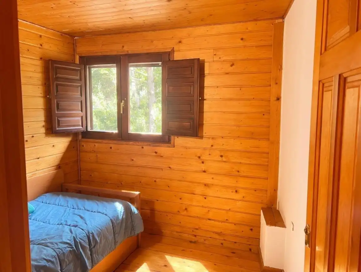 Dormitori de Finca rústica en venda en Prades amb Jardí privat, Parquet i Terrassa