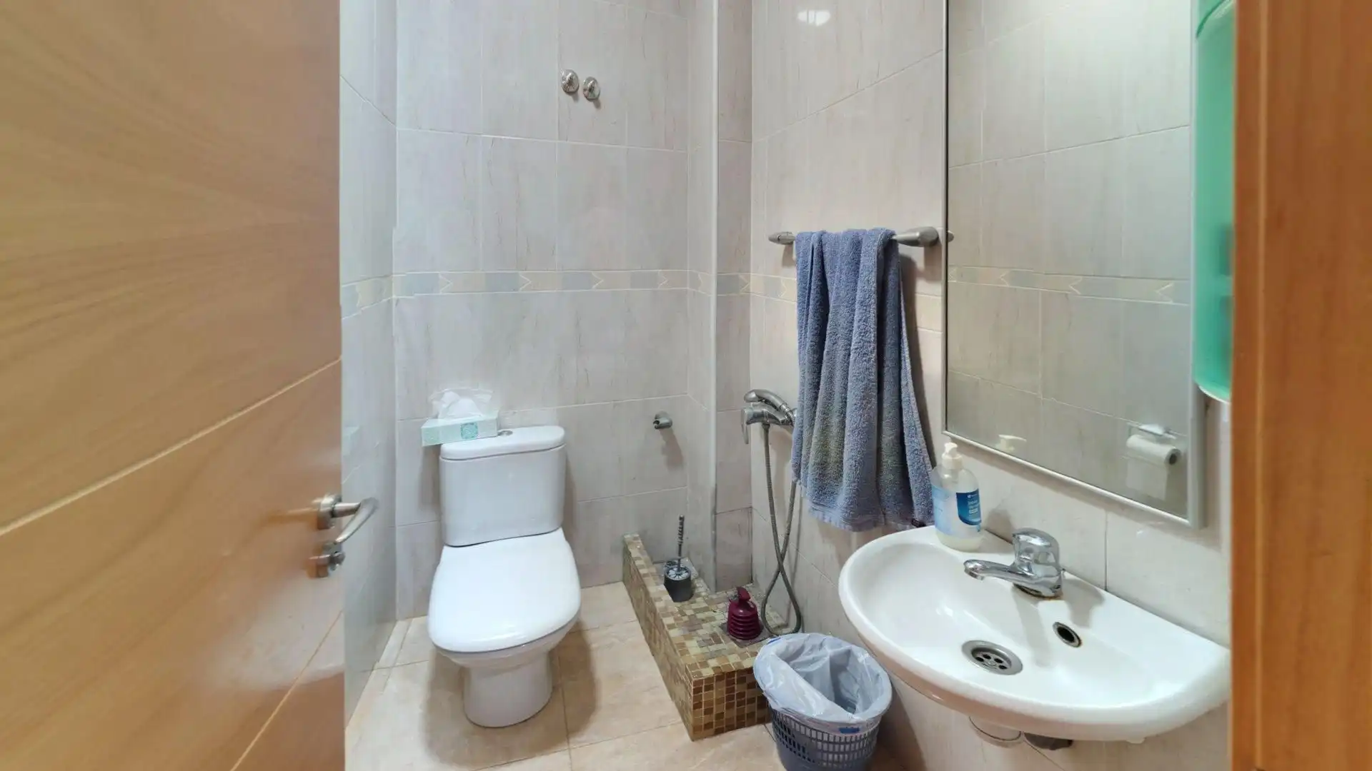 Bany de Local en venda en Canet d'En Berenguer