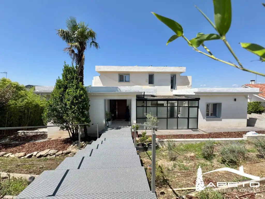Außenansicht von Haus oder Chalet zur Miete in Algete