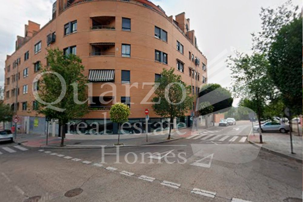 Exterior view of Flat for sale in Arganda del Rey  with Storage room and Community pool