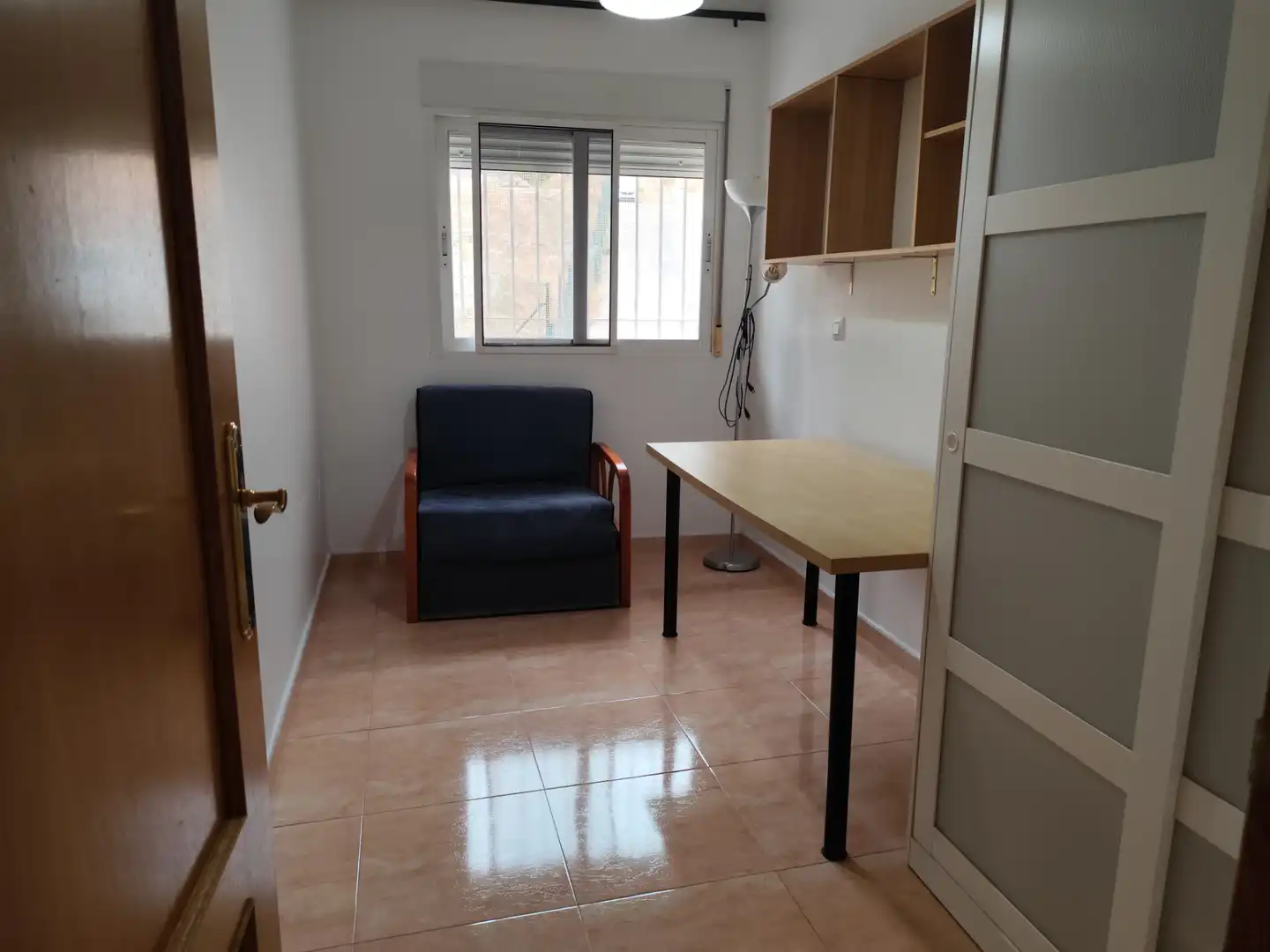 Habitación de Piso en venta en Murcia con Trastero y Amueblado