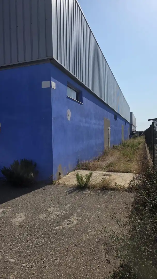 Vista exterior de Nave industrial en venta en Ciutadella de Menorca