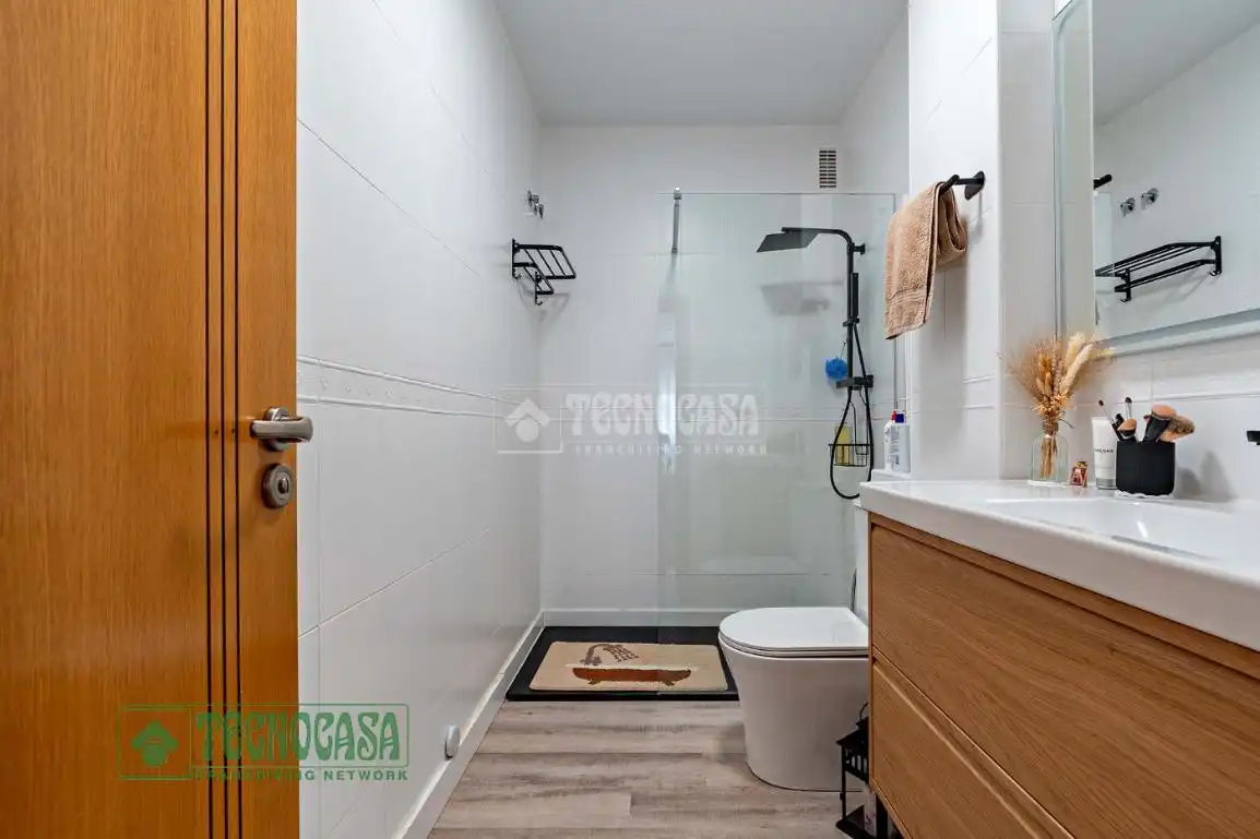 Baño de Piso en venta en El Ejido con Aire acondicionado