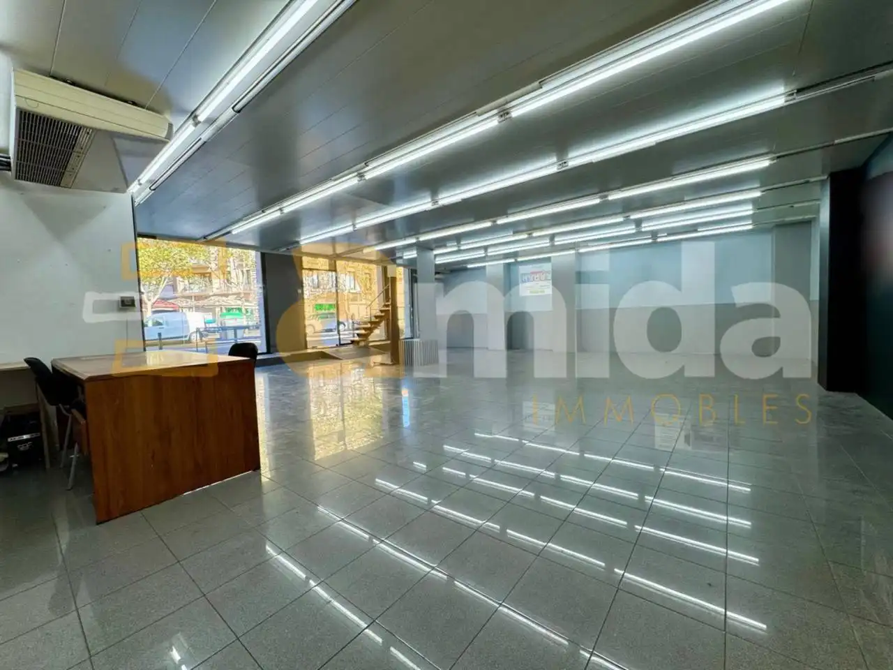Business premises to rent in Centre - Sant Oleguer, imagen 9