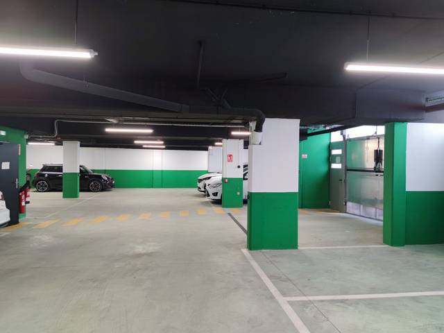 Garaje en Venta en Carrer Sant Antoni Maria Claret en Montgat