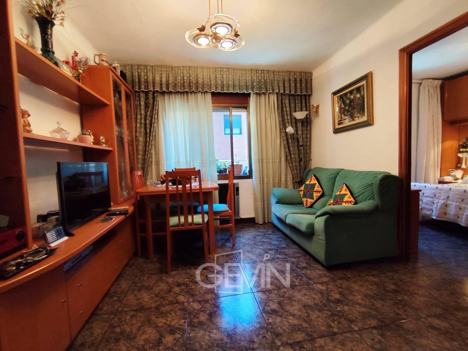 Living room of Flat for sale in  Barcelona Capital  with Air Conditioner and Heating