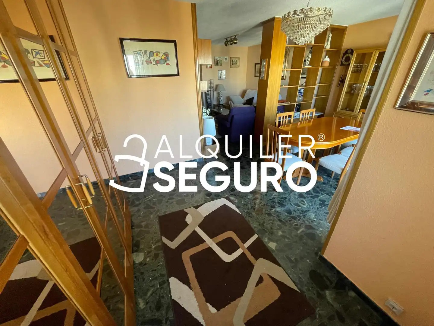 Piso de alquiler en Madrid con Calefacción, Terraza y Amueblado
