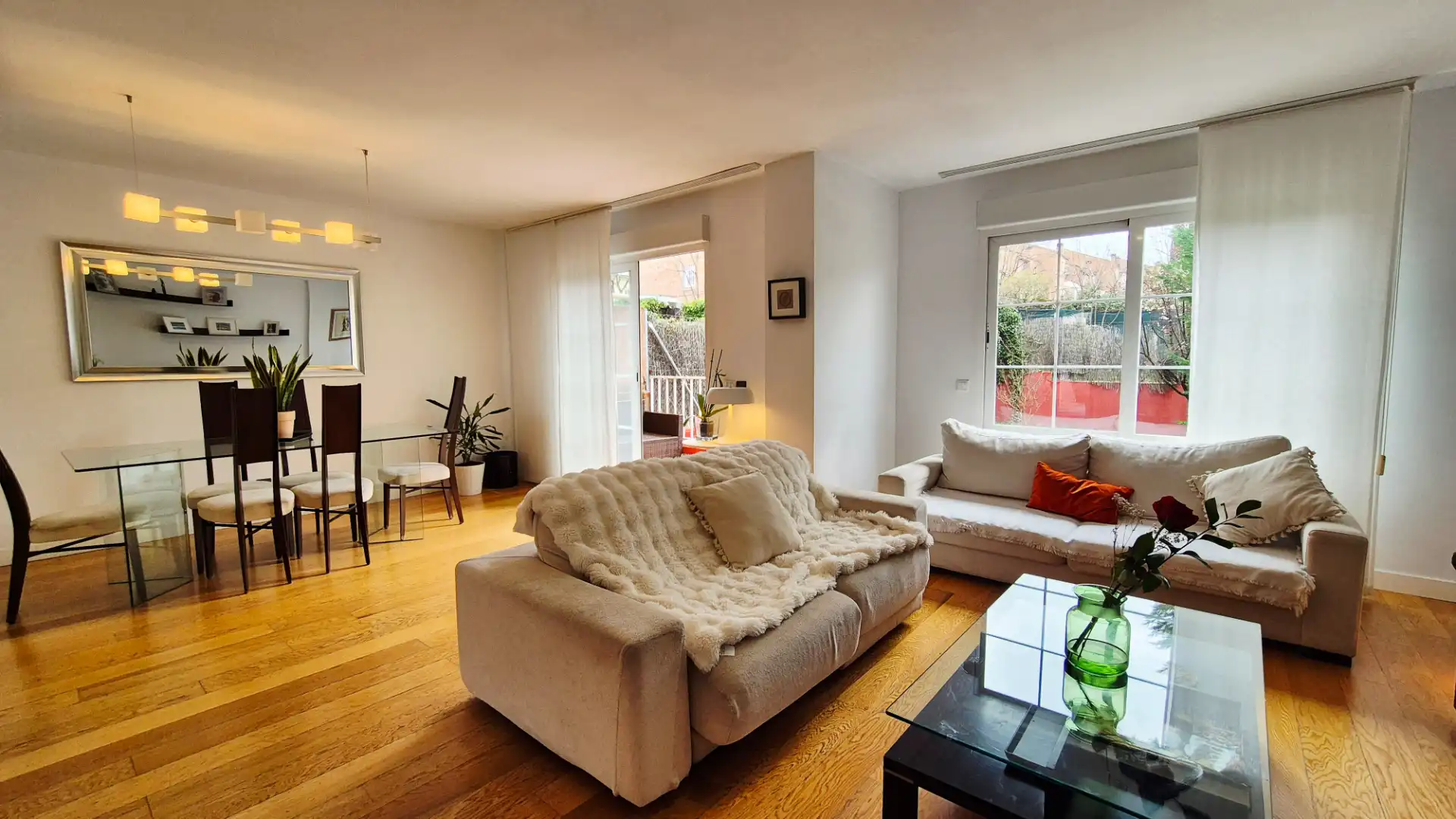 Living room of Detached homes for sale in Las Rozas de Madrid  with Heating, Private garden and Terrace
