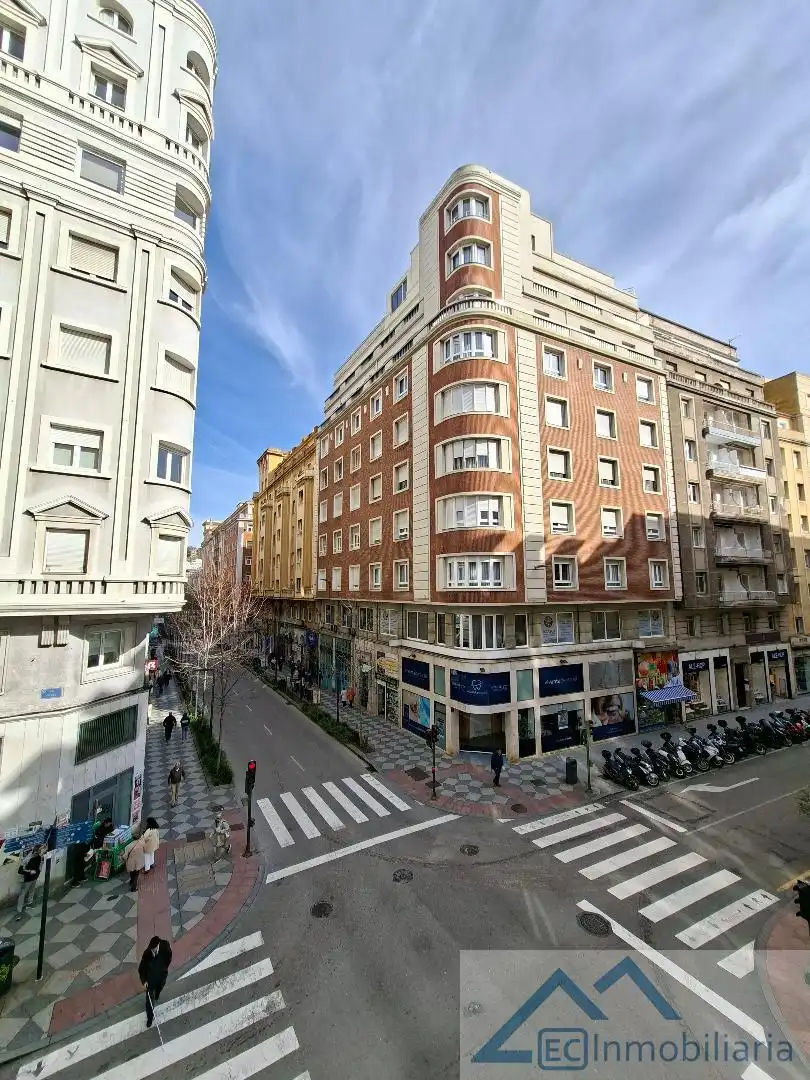 Piso en venta en Cadiz, Centro - Ayuntamiento