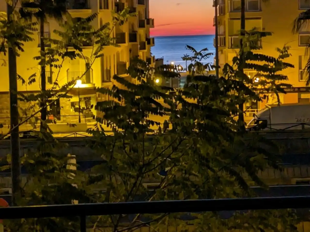 Vista exterior de Apartament en venda en Manilva amb Terrassa i Piscina