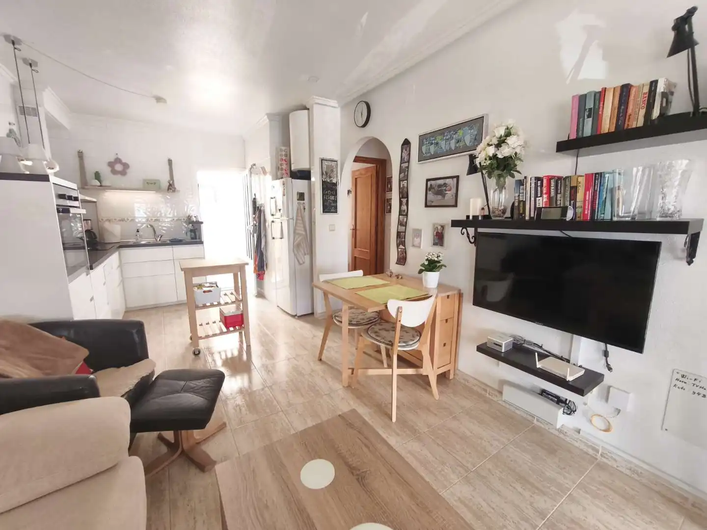 Cuina de Apartament en venda en Orihuela amb Aire condicionat, Moblat i Internet
