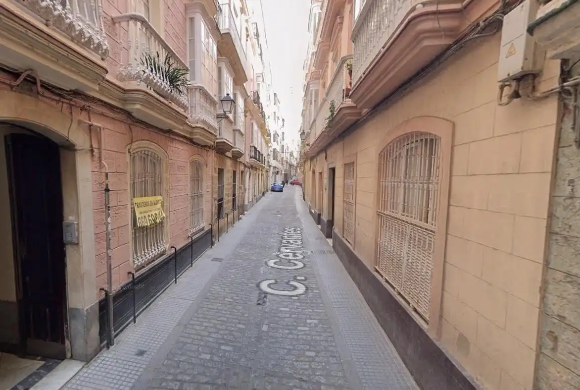 Vista exterior de Apartamento en venta en Cádiz con Aire acondicionado, Calefacción y Balcón
