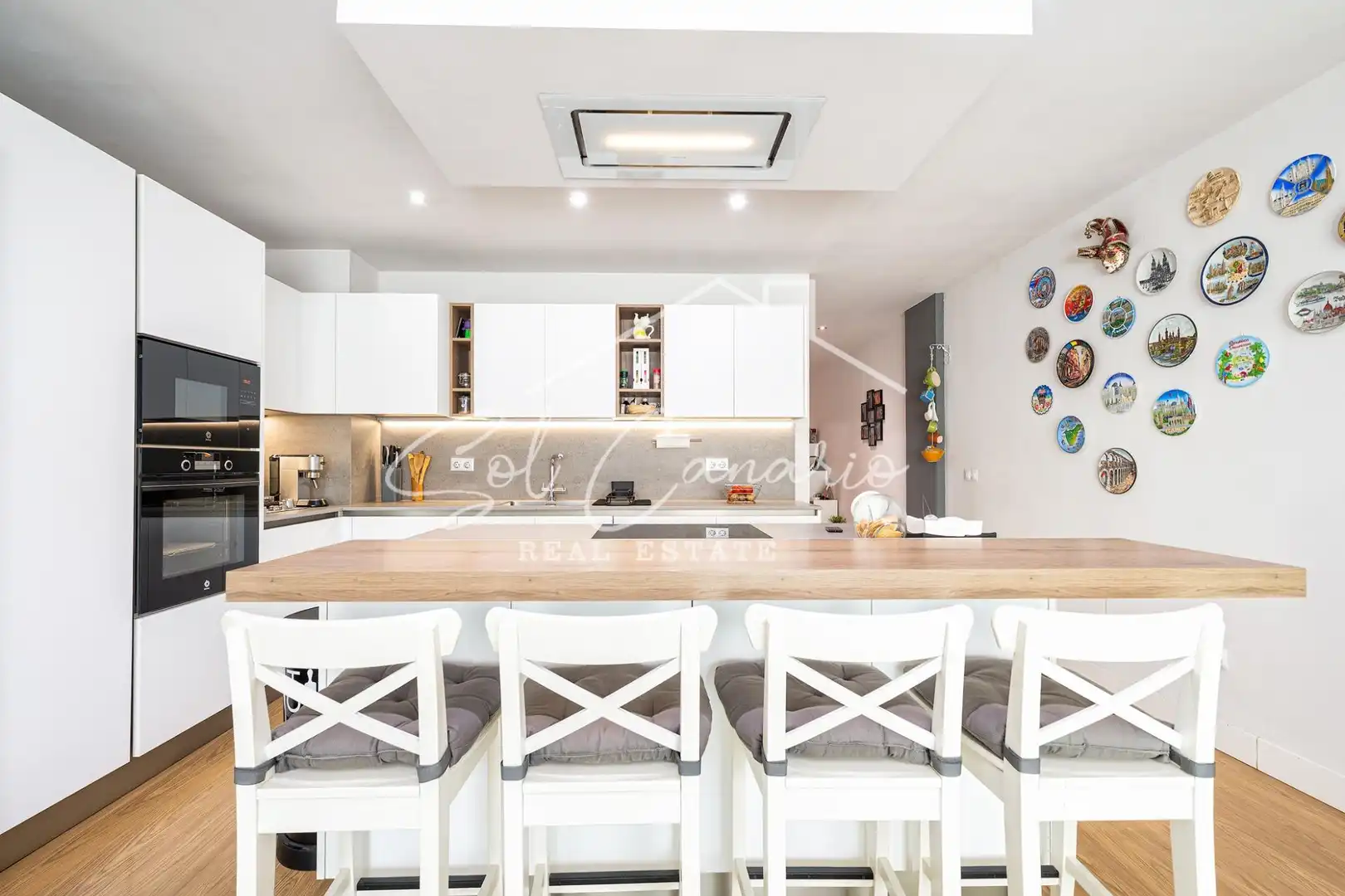 Cocina de Piso en venta en Santa Lucía de Tirajana con Trastero
