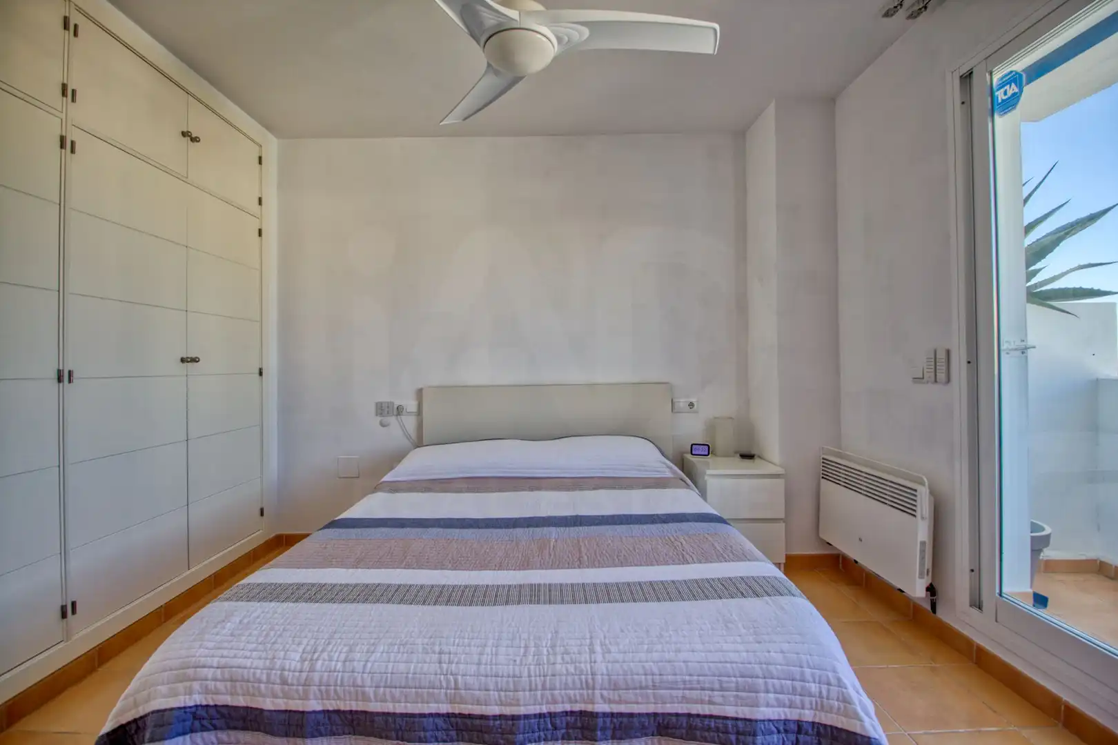 Casa aparellada amb piscina en venda a Torremuelle, imagen 11