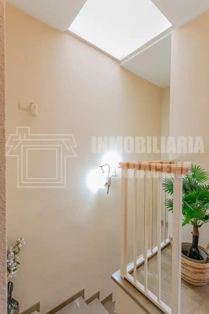Bedroom of Houses for sale in Granada  with Air Conditioner, Heating and Parquet flooring