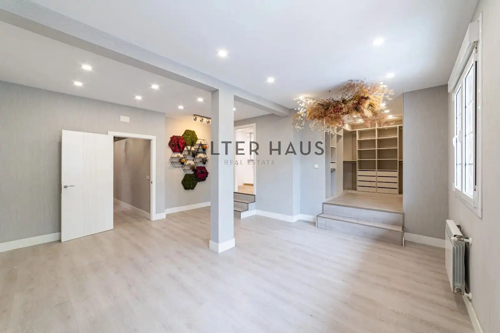 Dúplex en venta en Madrid con Calefacción, Horno y Lavadora