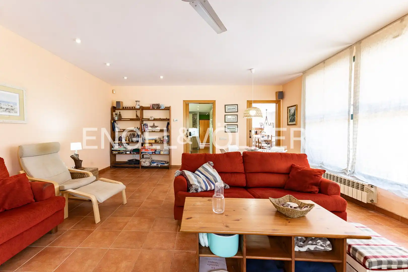 Sala d'estar de Casa o xalet en venda en Tarragona amb Calefacció, Jardí privat i Terrassa