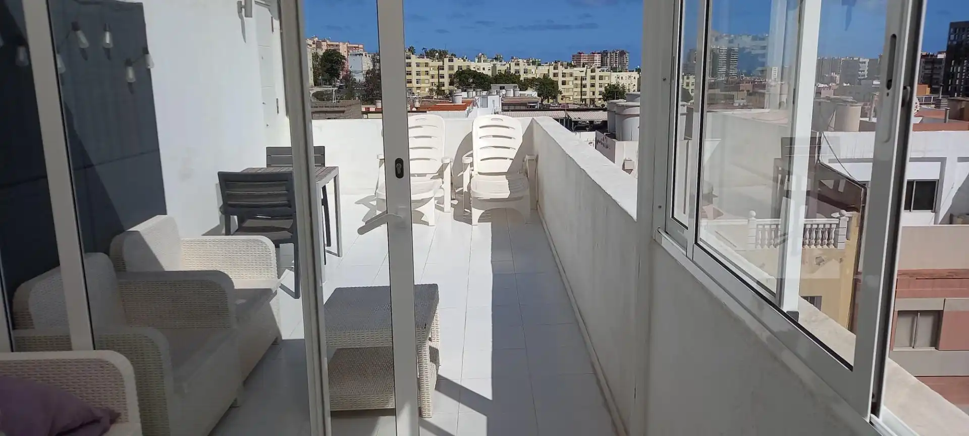 Terraza de Piso de alquiler en Las Palmas de Gran Canaria con Terraza y Amueblado