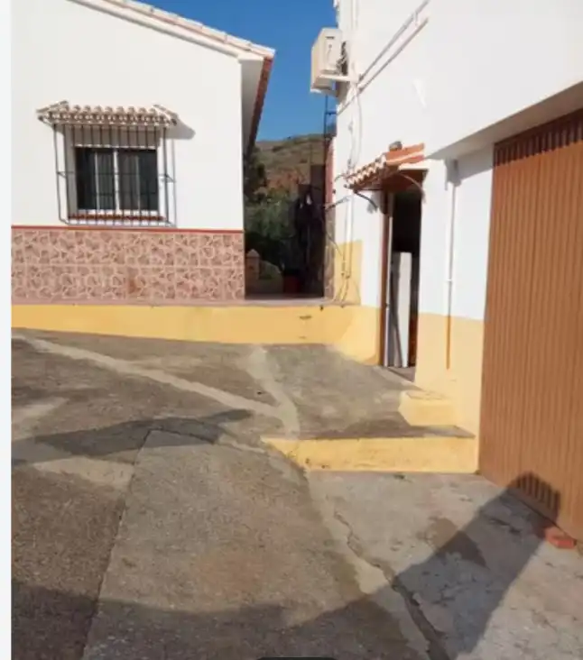 Exterior view of Houses for sale in Álora  with Air Conditioner, Private garden and Terrace