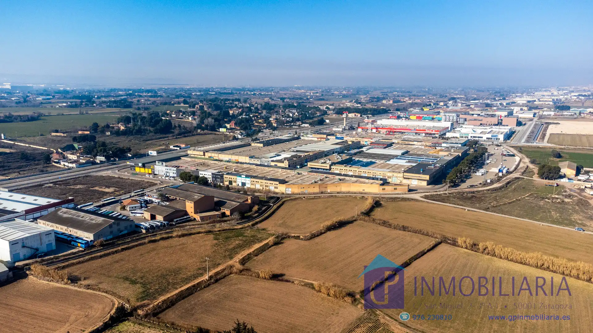 Nave industrial en venta en Zaragoza